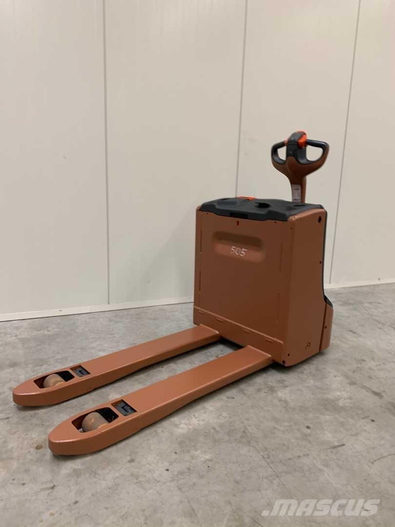 Linde T16 Deichselstapler