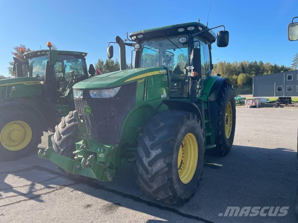 John Deere 7200 R Traktoren