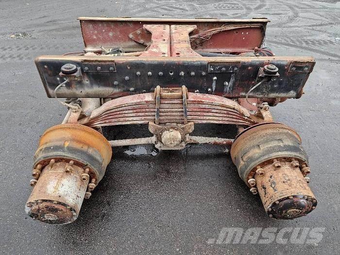  Axles Tandem axle Transport Sonstige