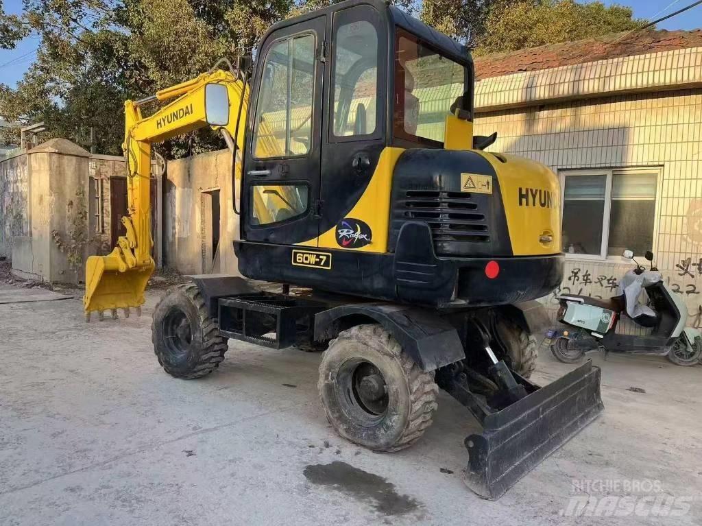 Hyundai 60 W Mobilbagger