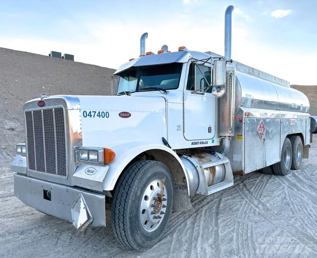 Peterbilt 000 Tankwagen