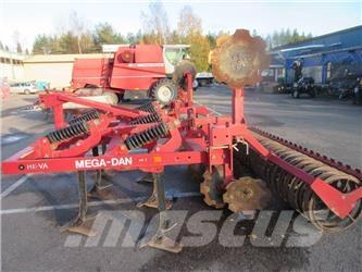 He-Va 3 m Mega-Dan Grubber