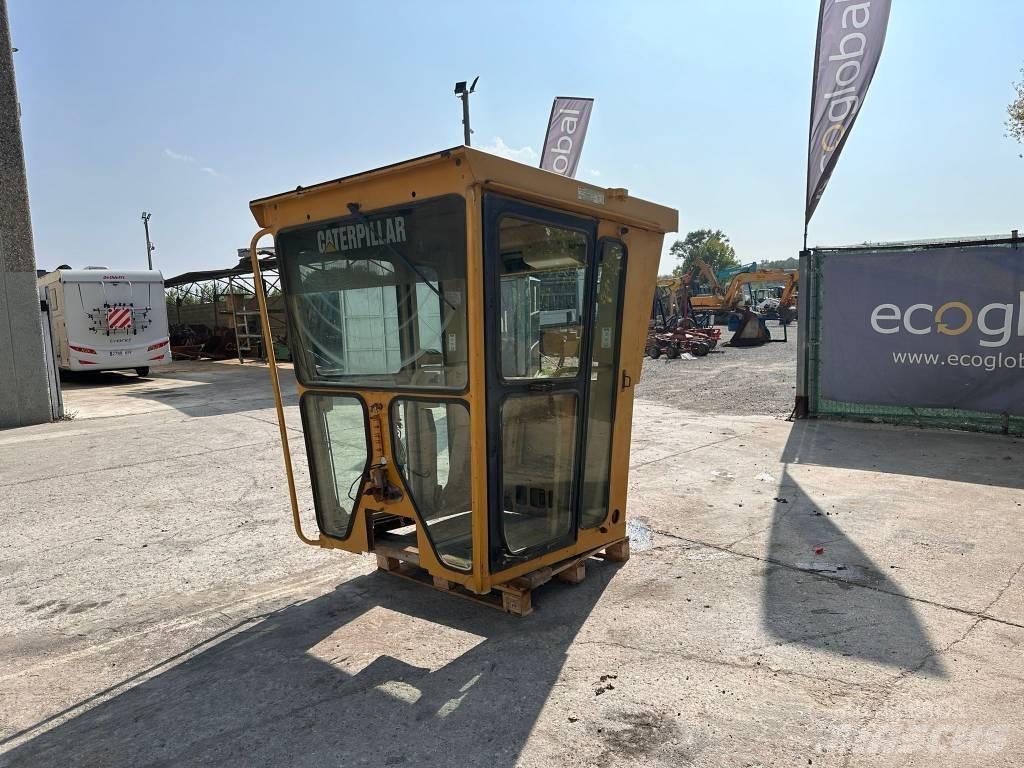 CAT 140 H Kabinen
