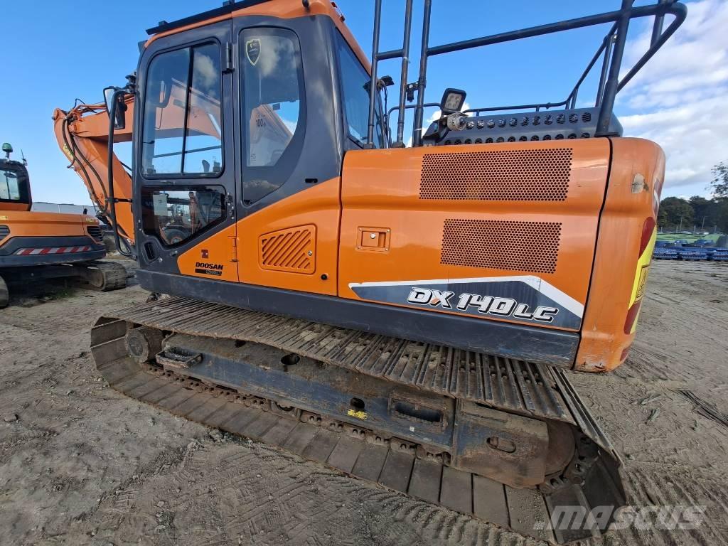 Doosan DX140LC-7 Raupenbagger