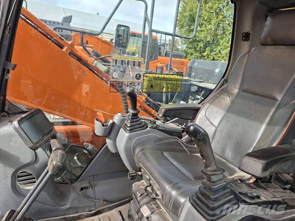 Doosan DX140LC-7 Raupenbagger