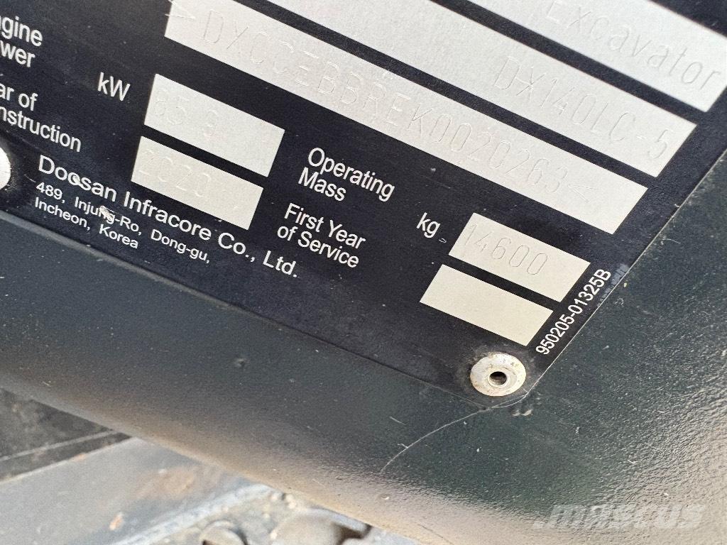 Doosan DX 140 LC Raupenbagger