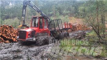 Komatsu 895 Forwarder