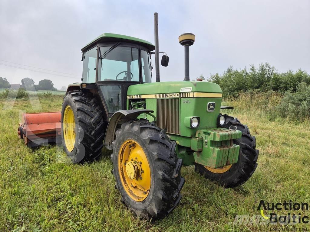 John Deere MFWD Traktoren