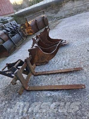 SB Grävtillbehör Schaufeln