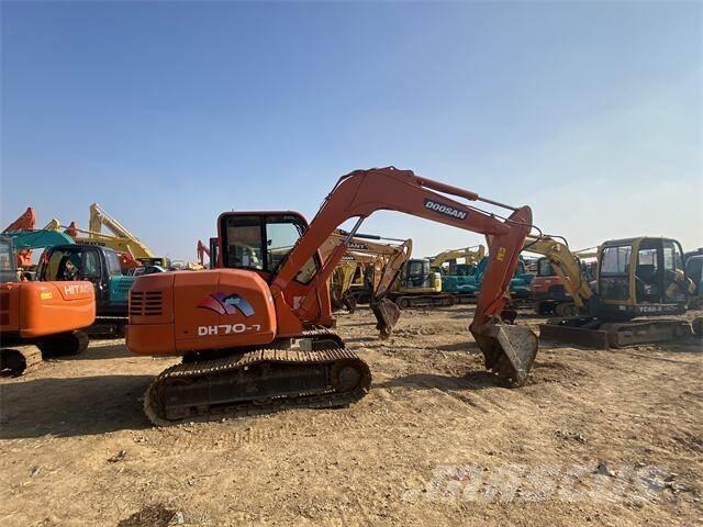Doosan DH70-7 Raupenbagger