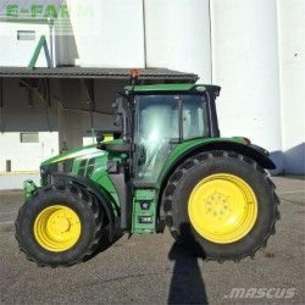 John Deere 6090M Traktoren