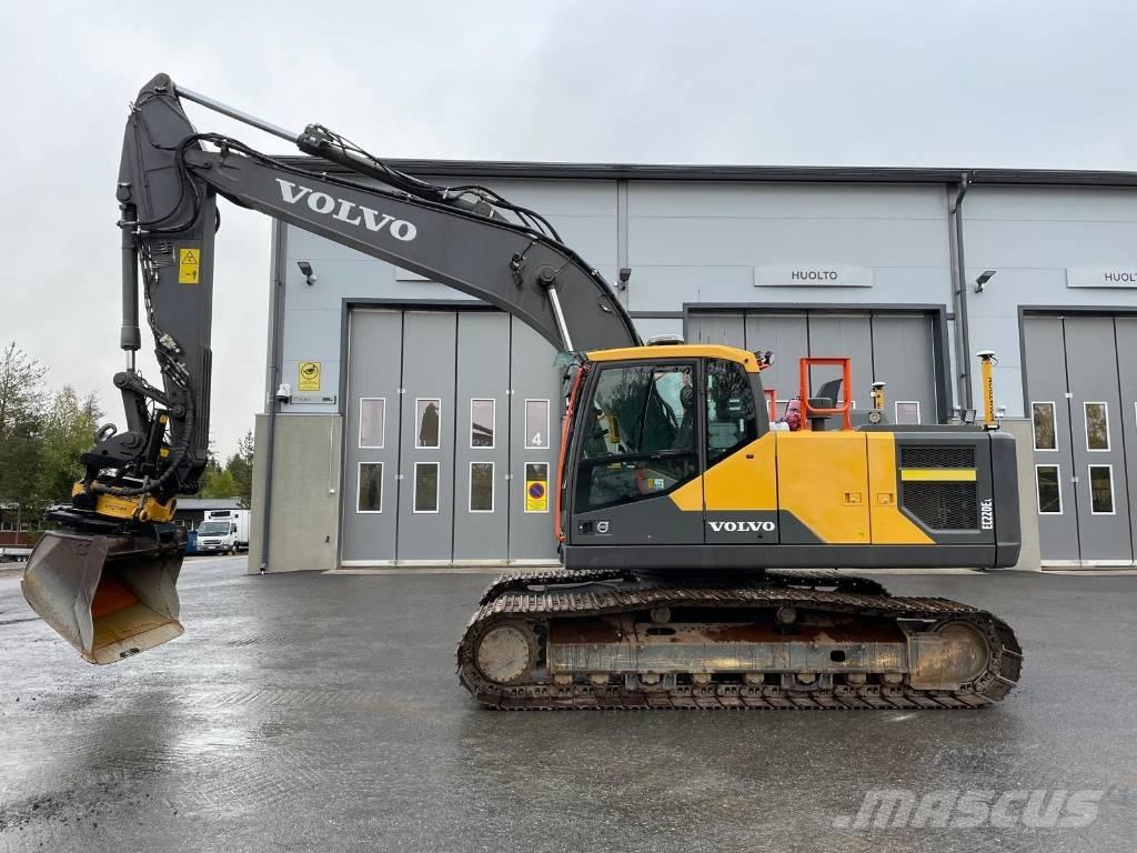 Volvo EC 220 E Raupenbagger