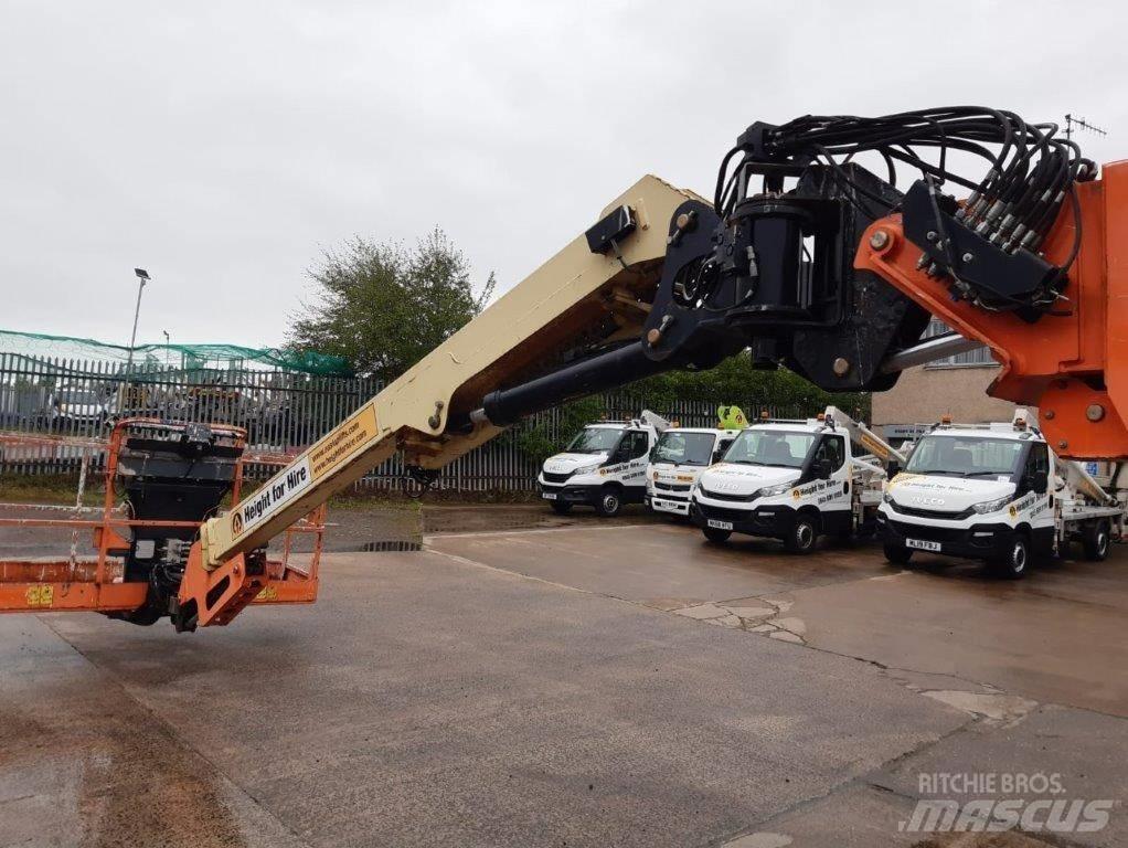 JLG 1500 SJ Teleskopbühnen