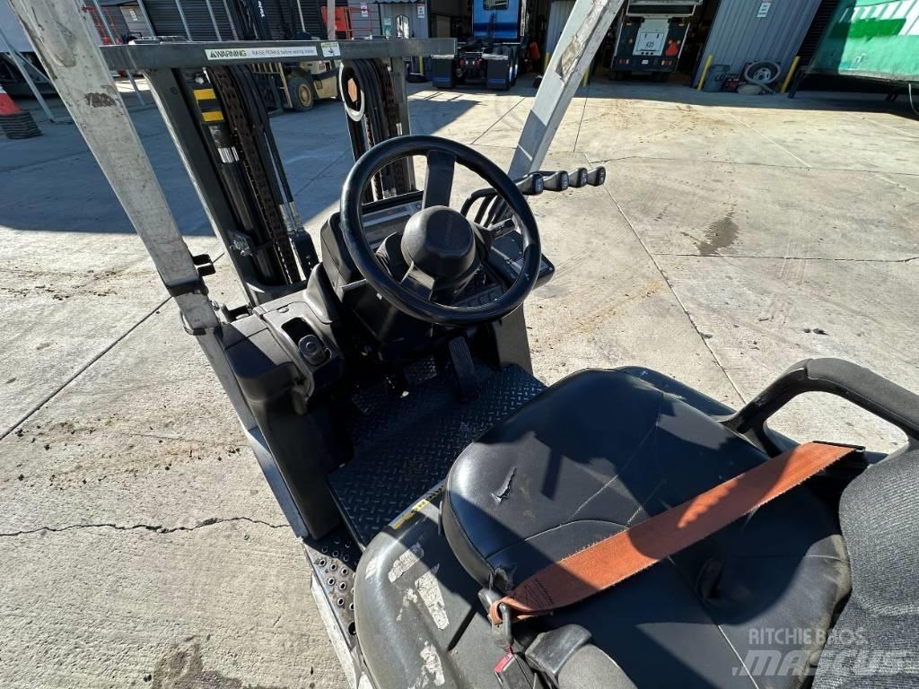 Nissan MCP1 Heftrucks overige