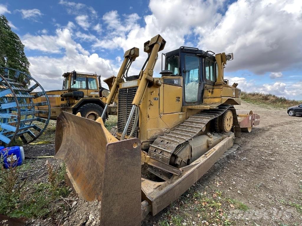 CAT D 6 T XL Bulldozer