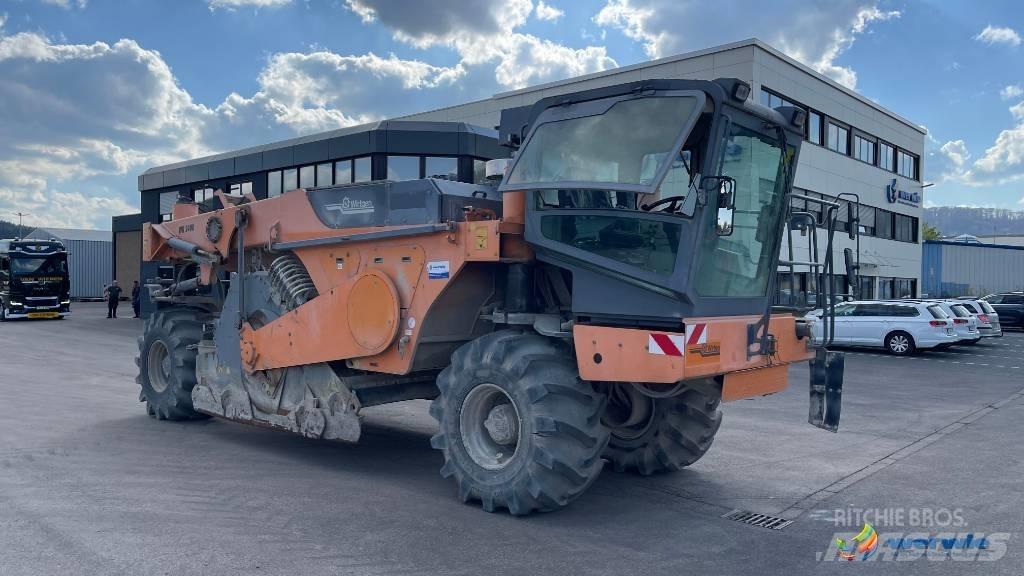 Wirtgen WR2400 Asphalt-Recycler
