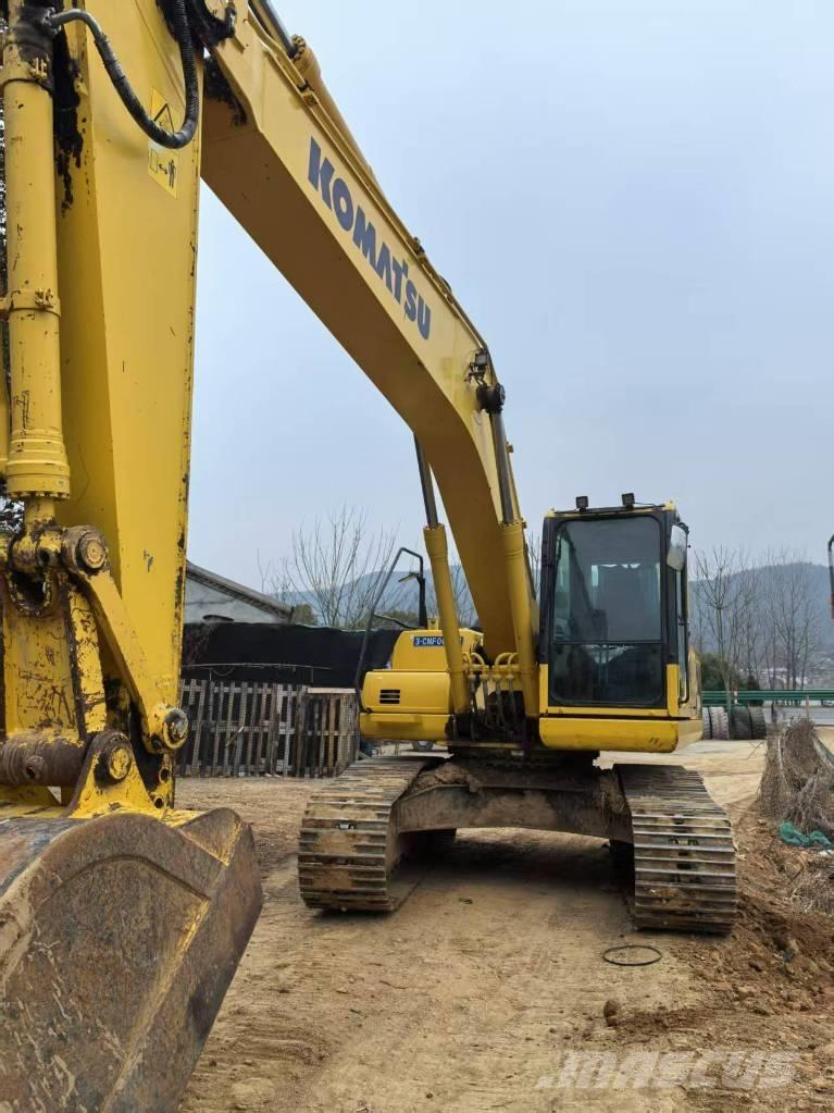 Komatsu PC 200-8 Midibagger  7t - 12t