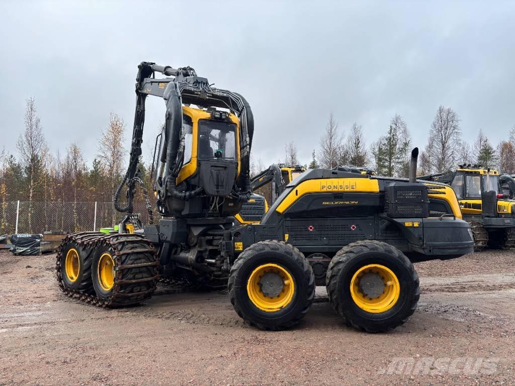 Ponsse Scorpion 8W Harvester