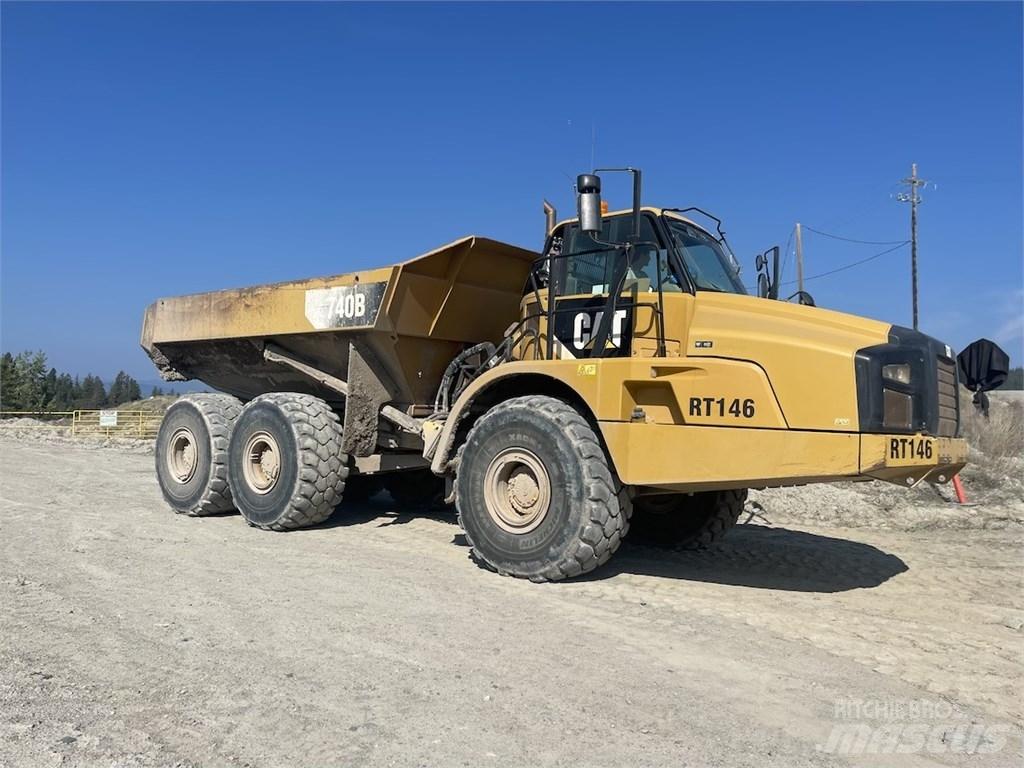 CAT 740B Dumper - Knickgelenk