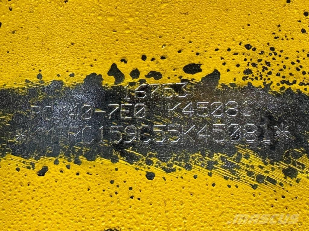 Komatsu PC340NLC-7EO Raupenbagger