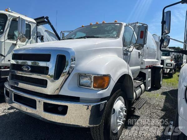 Ford F 750 Müllwagen