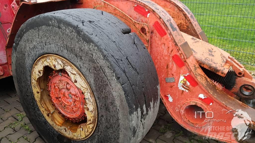 Sandvik LH 208 L Untertagelader