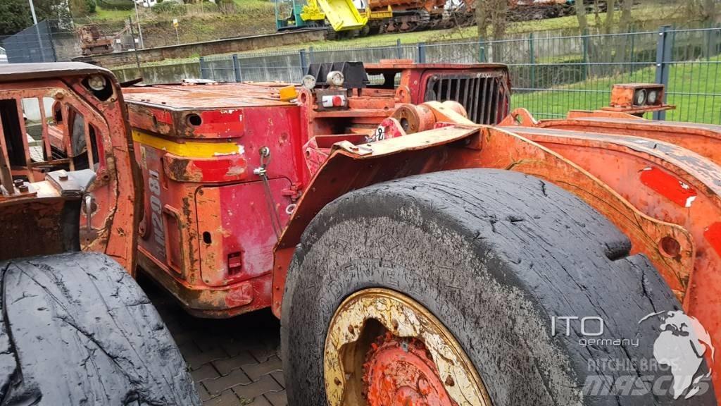 Sandvik LH 208 L Untertagelader