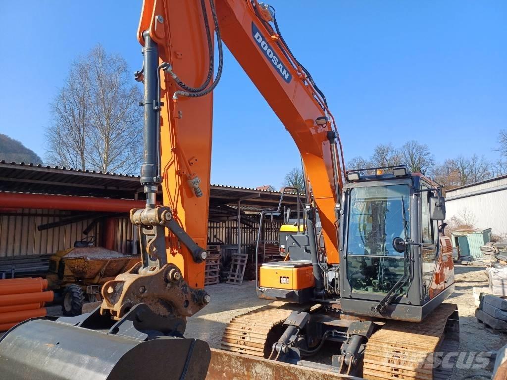 Doosan DX140LC-7 Raupenbagger