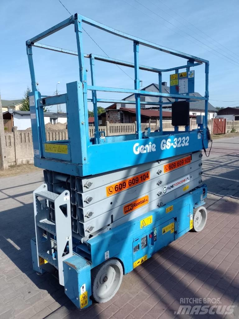 Genie GS-3232 Scheren-Arbeitsbühnen