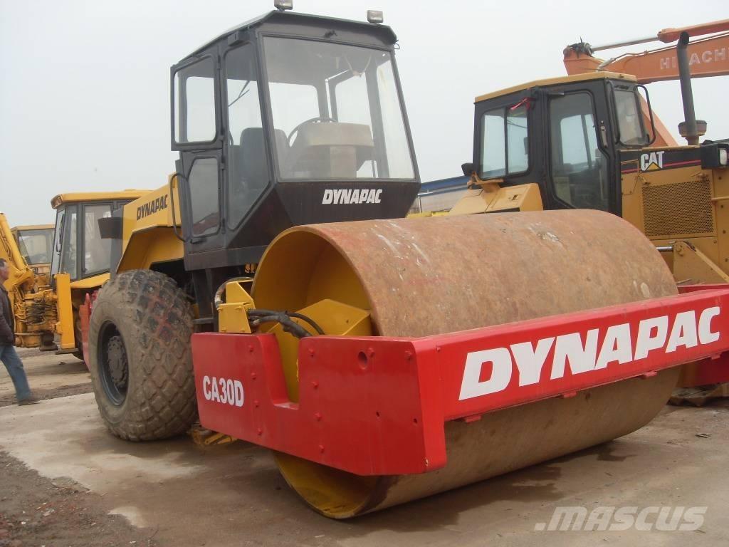 Dynapack CA 30 D Walzenzüge