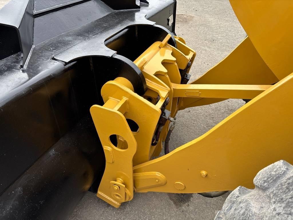 CAT 926M Radlader