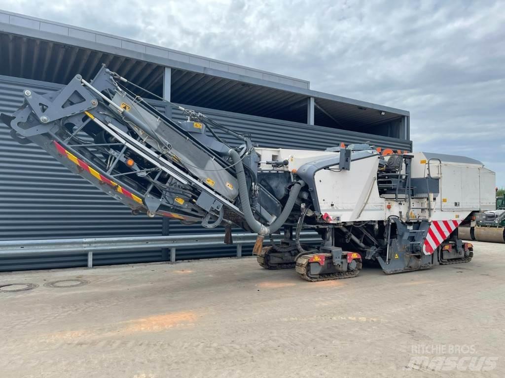 Wirtgen W 210 Asphaltfräsen
