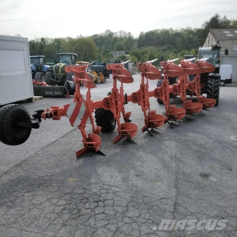 Kuhn Vari-Master 153 Wendepflüge