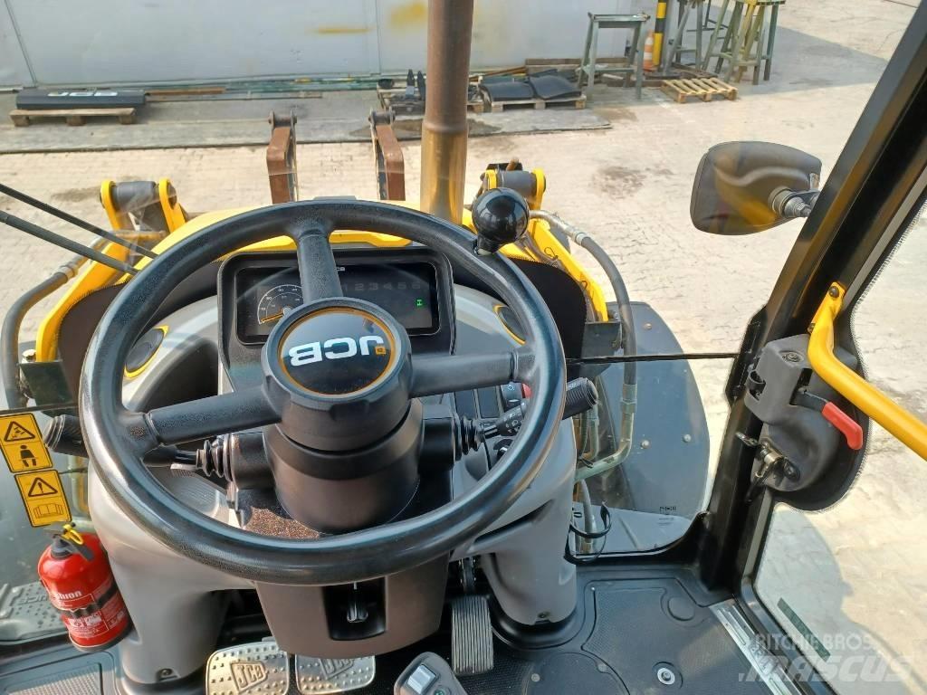 JCB 3CX PLUS AEC Baggerlader