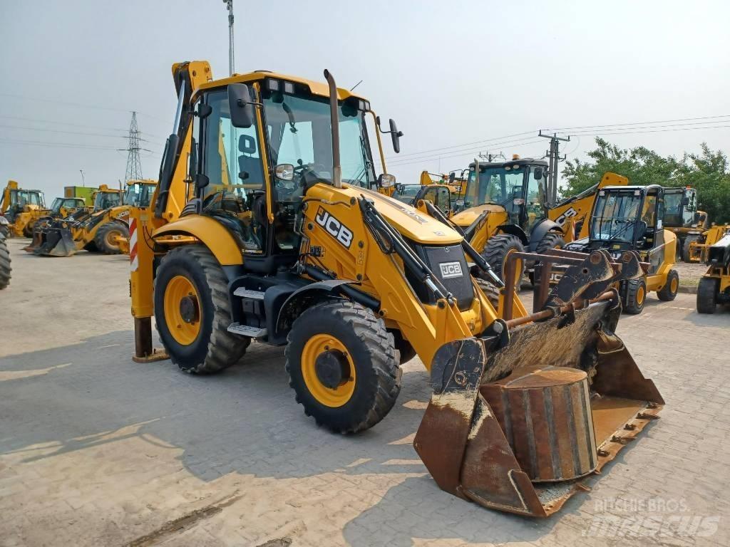 JCB 3CX PLUS AEC Baggerlader