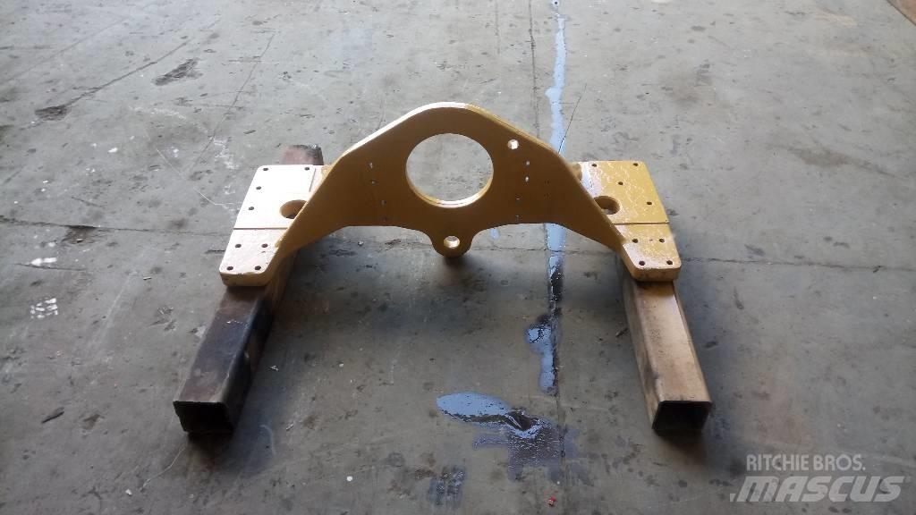 CAT 245 Chassis
