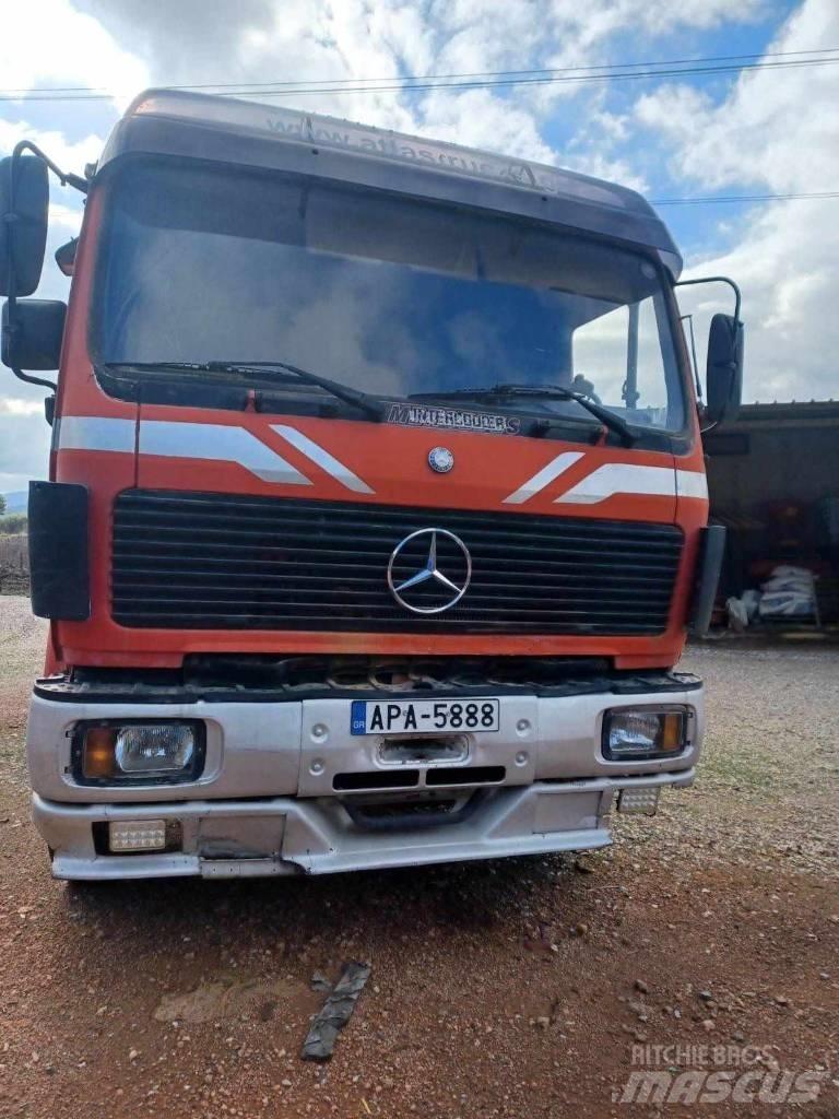 Mercedes-Benz 1638 Pritschenwagen/Pritschenwagen mit Seitenklappe