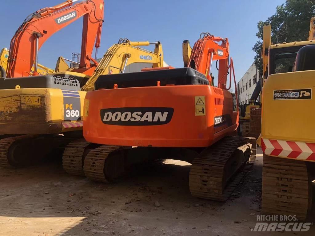 Doosan 225 LC Raupenbagger