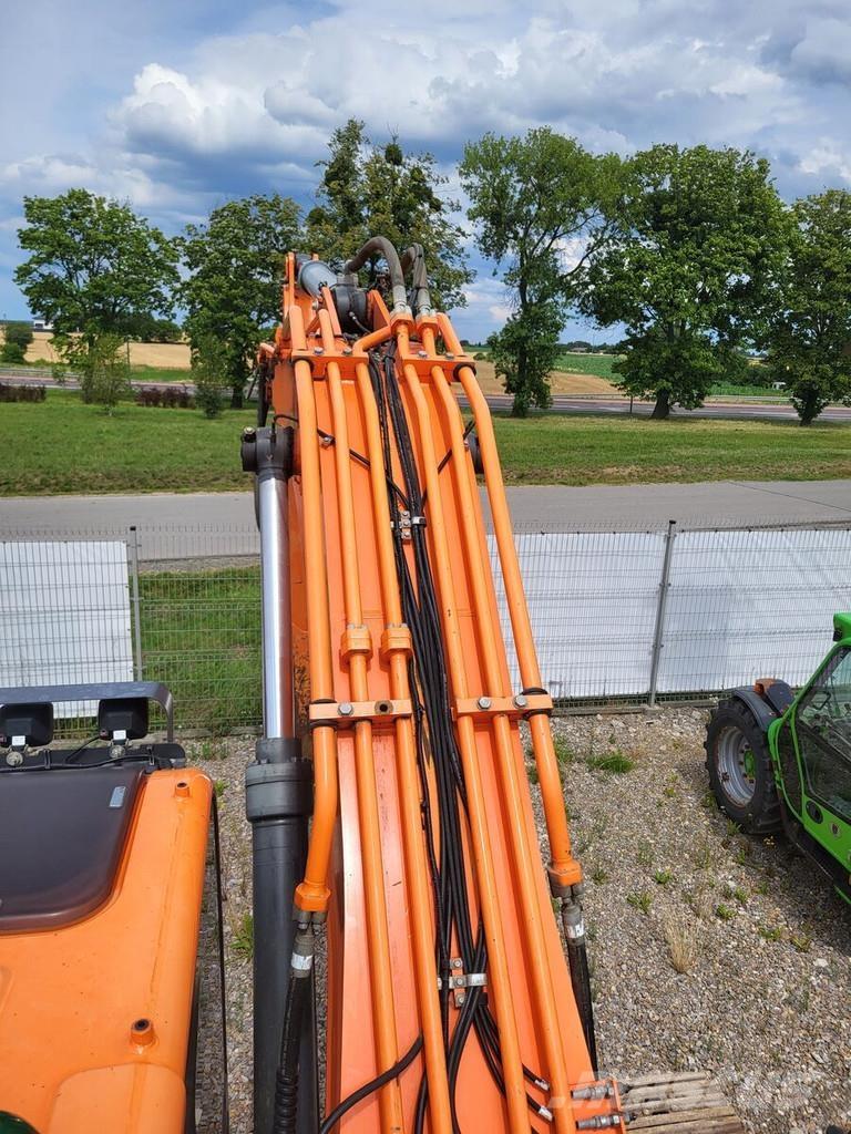 Doosan DX255LC-5 Raupenbagger