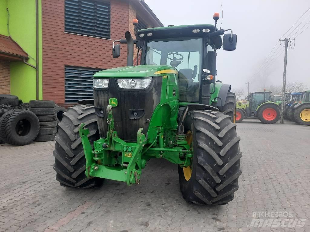John Deere 7200 R Traktoren