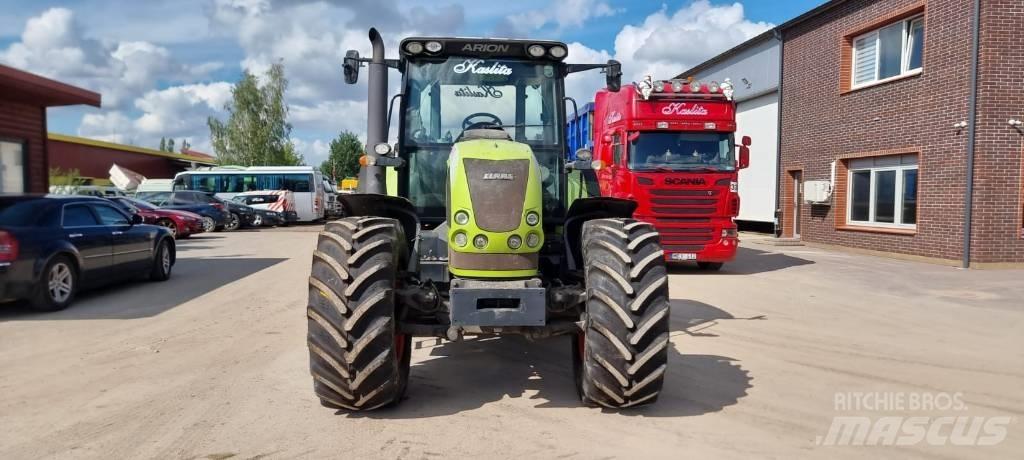 CLAAS Arion 640 Traktoren