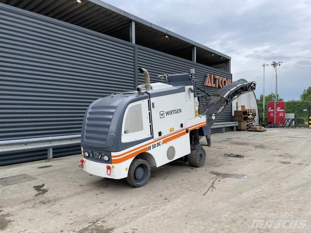 Wirtgen W 50 DCI Asphaltfräsen