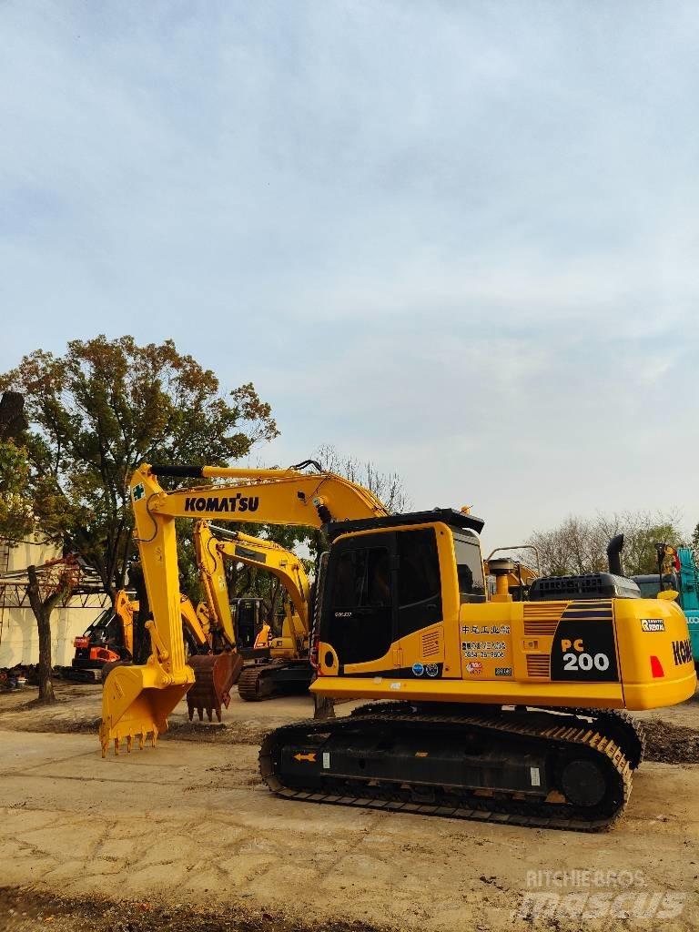 Komatsu PC200 Raupenbagger