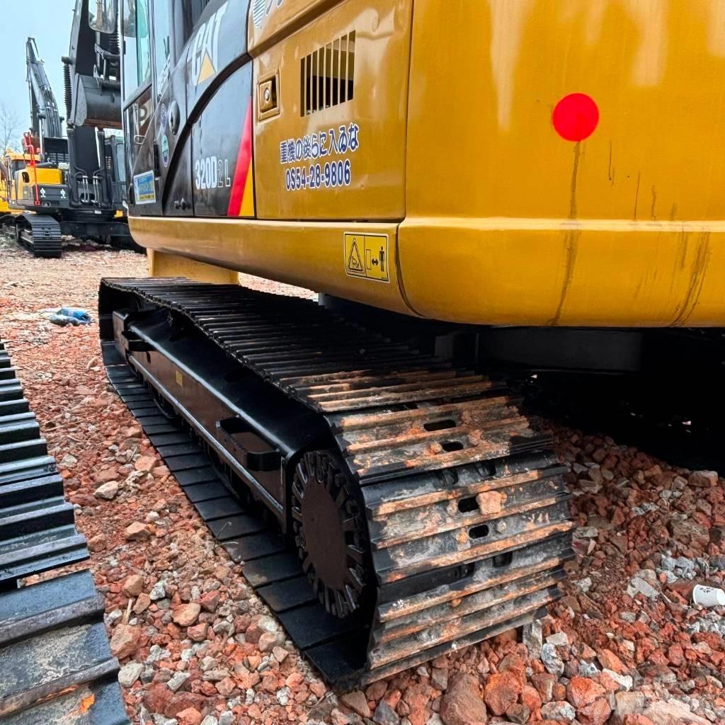 CAT 320 D Raupenbagger