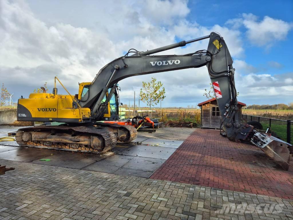 Volvo EC 210 B LC Raupenbagger