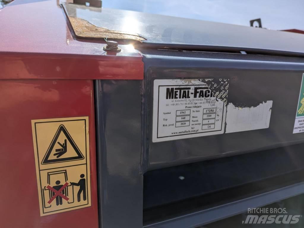 Metal-Fach Z562 Rundballenpressen