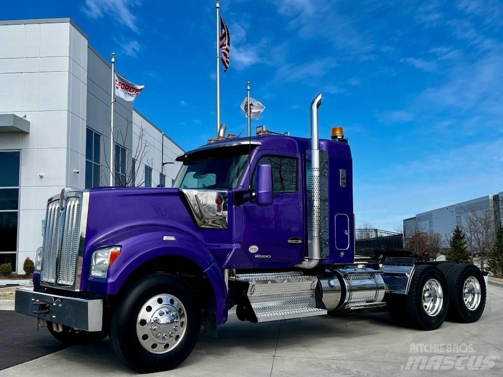 Kenworth W 990 Sattelzugmaschinen