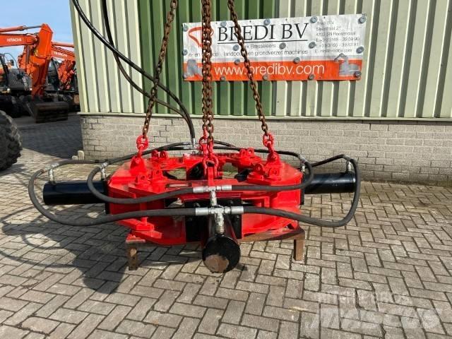  Pile Brekers Hammer / Brecher