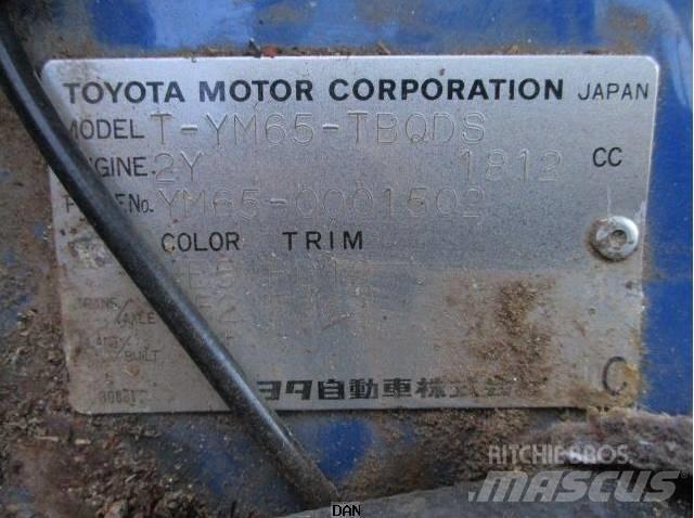 Toyota T-YM65 Pritschenwagen/Pritschenwagen mit Seitenklappe