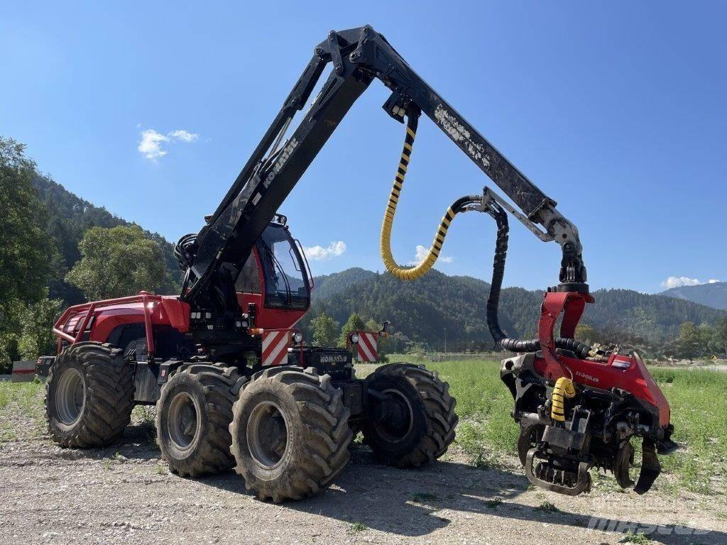Komatsu 951 Harvester